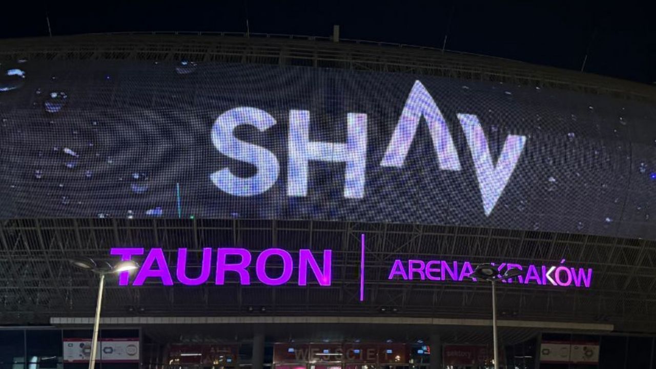 Logo Shav wyświetlane na Tauron Arenie w Krakowie